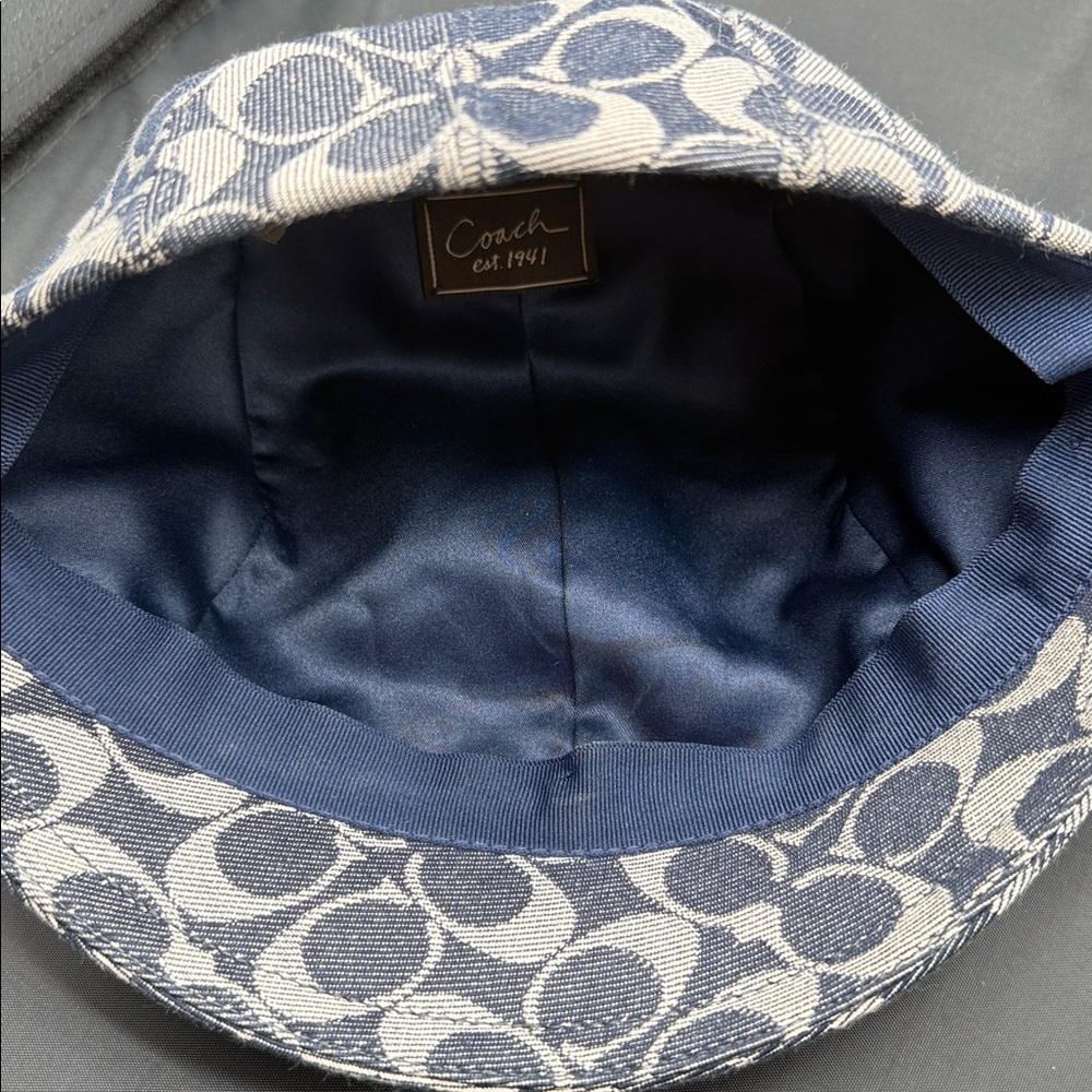 Coach vintage denim Navy Blue Hat with silver hardware - Picture 9 of 9